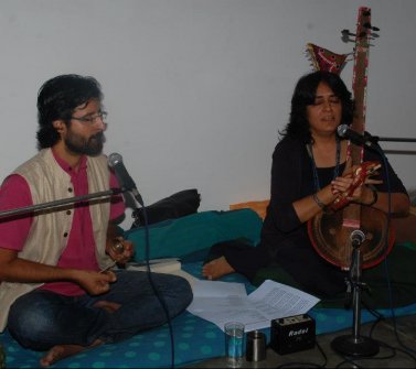 Vipul and Shabnam read Vipul's poetry and sing Kabir